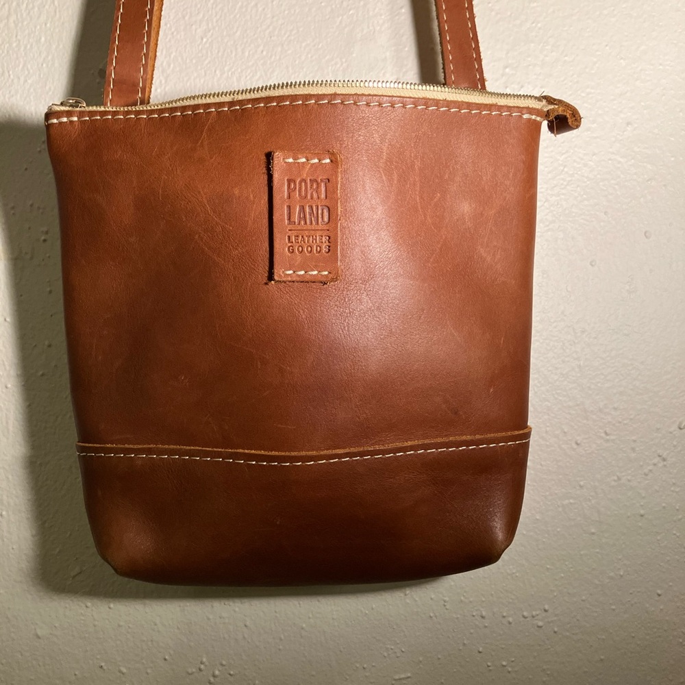 Portland Leather Brown small crossbody